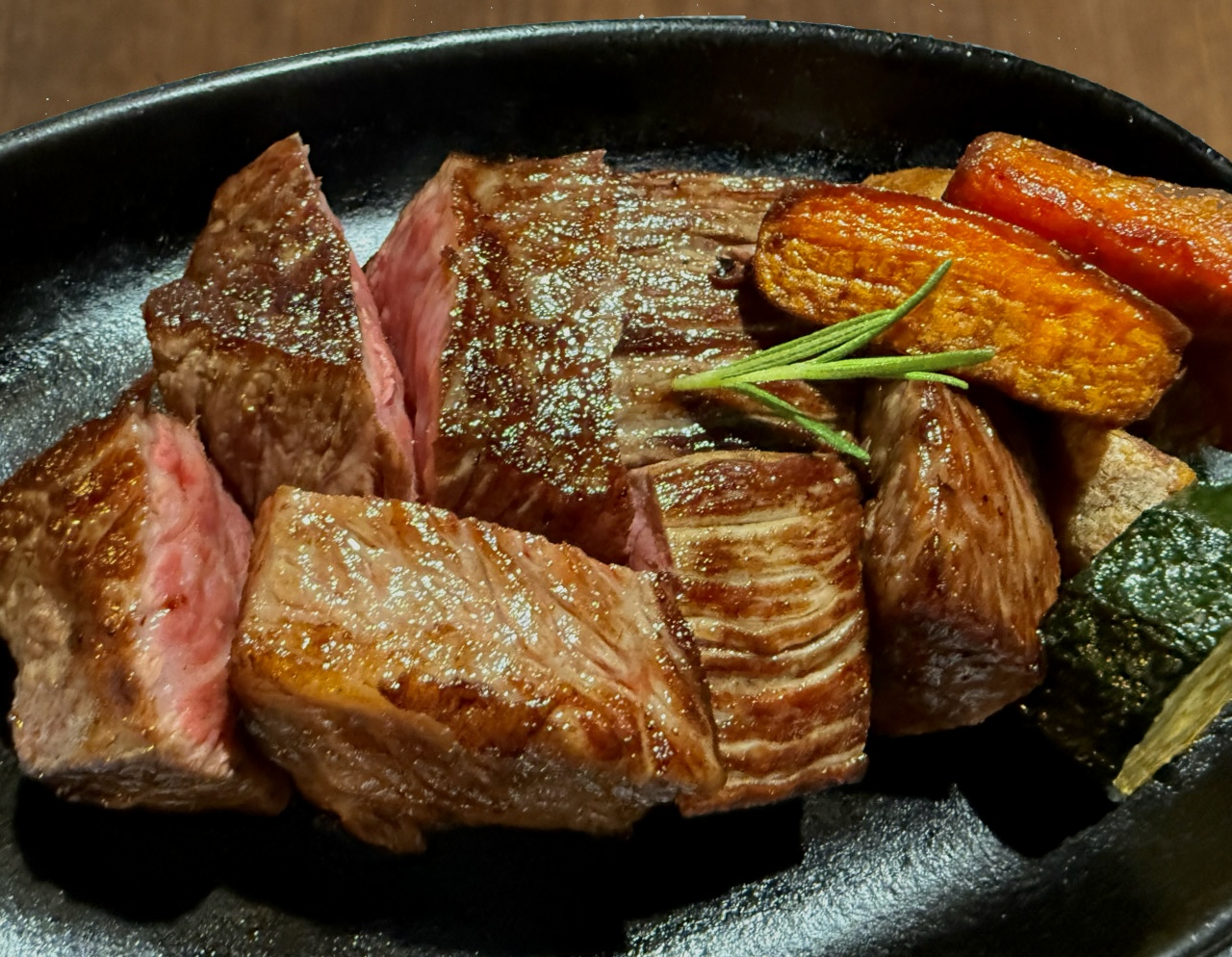 国産牛ビーフステーキ